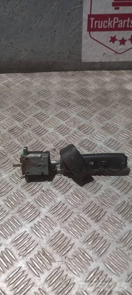 Volvo FH 12   21670857 Cabines