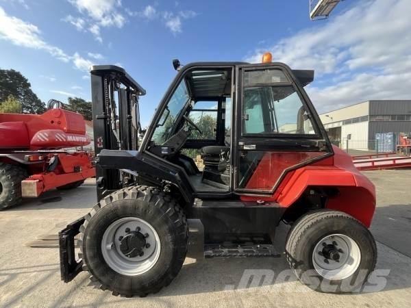 Manitou M30-2 Chariot tout terrain