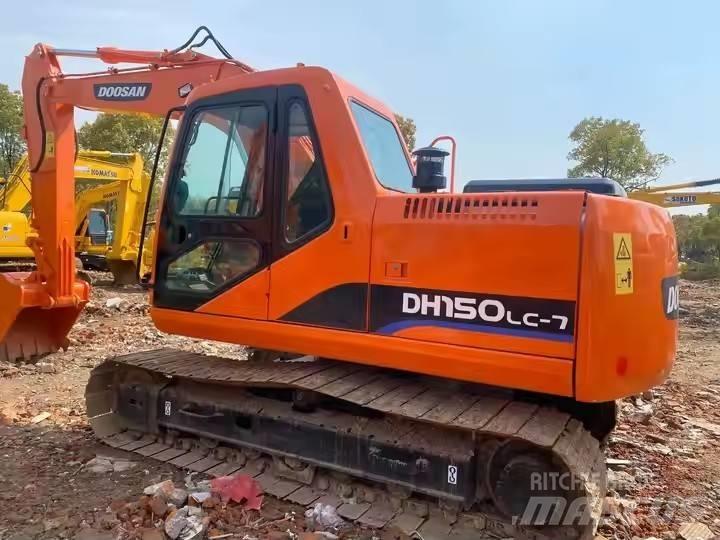 Doosan DH150 Pelle sur chenilles