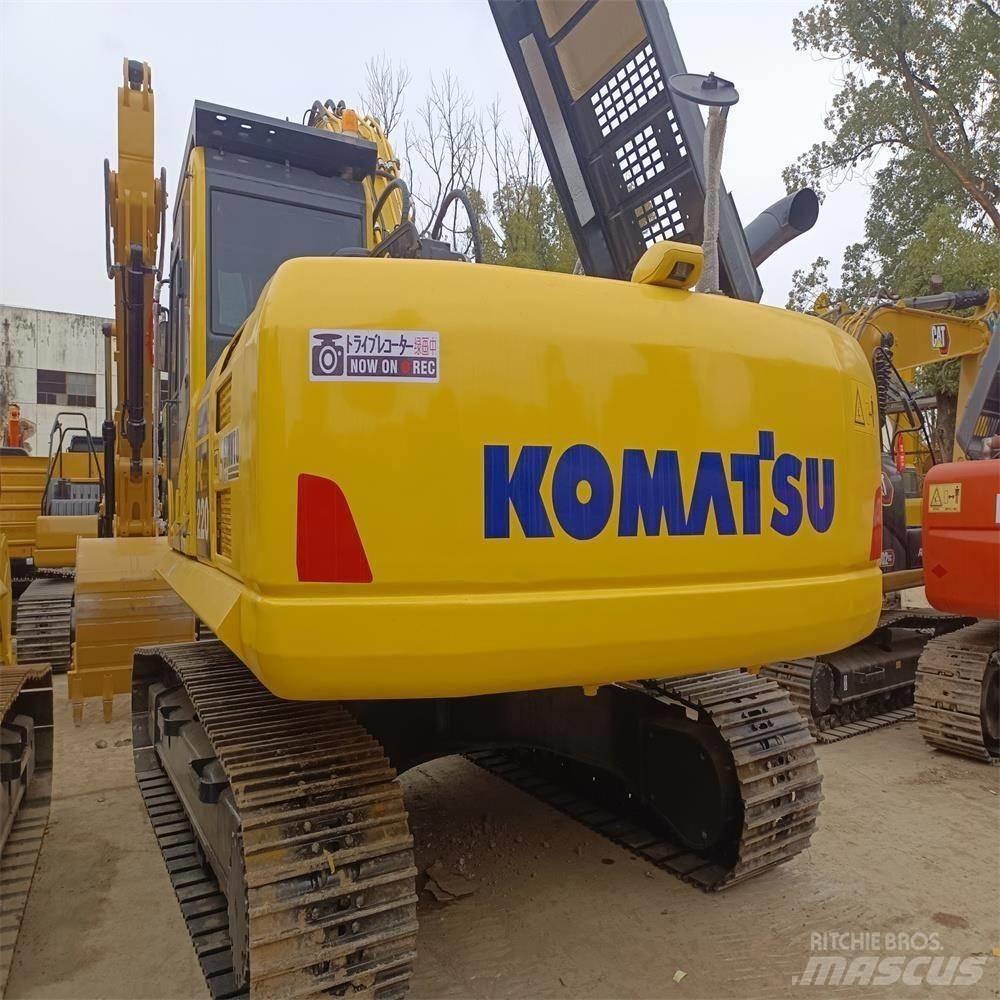 Komatsu PC 220 Pelle sur chenilles