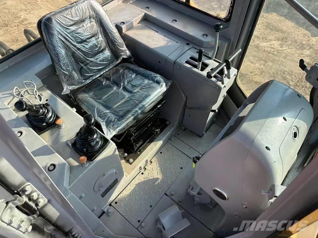 CAT D6G Bouteurs sur chenilles