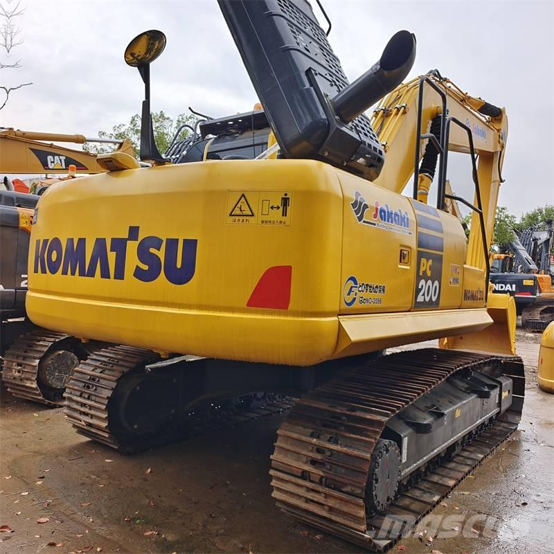 Komatsu PC 200-8 Pelle sur chenilles