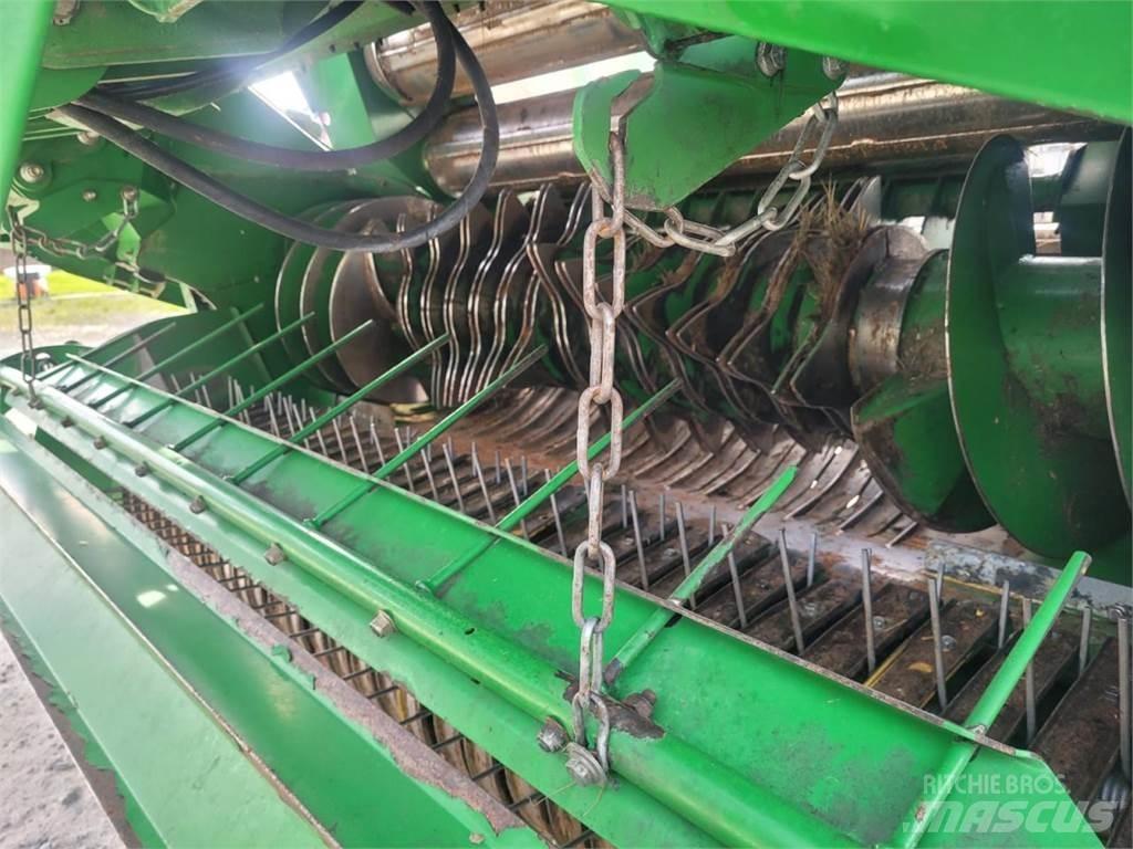 John Deere RBP 990 Presse à balle ronde