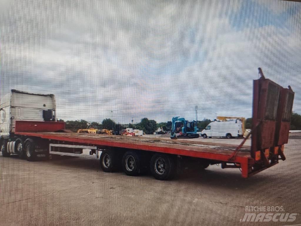 Montracon 3 Axles Semi remorque surbaissée