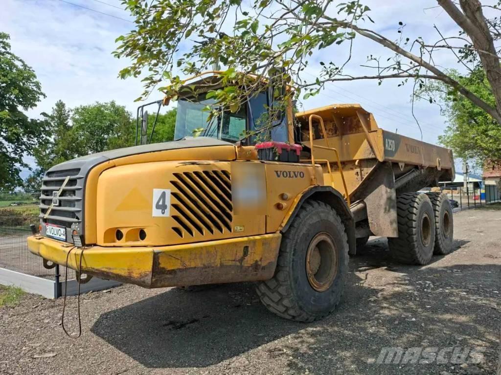 Volvo A 25 D Tombereau articulé