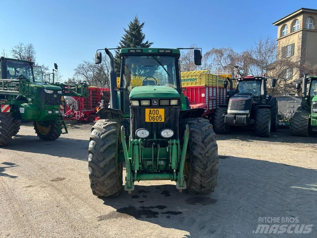 John Deere 8200 Tracteur