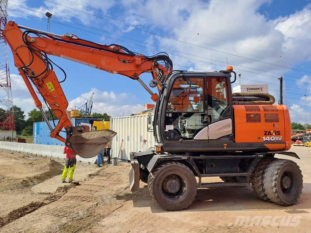 Hitachi ZX140WTB-6 Pelle sur pneus