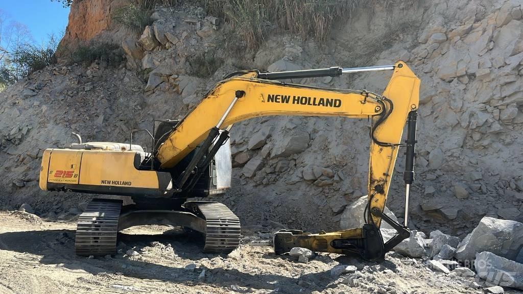 New Holland E 215 B Pelle sur chenilles