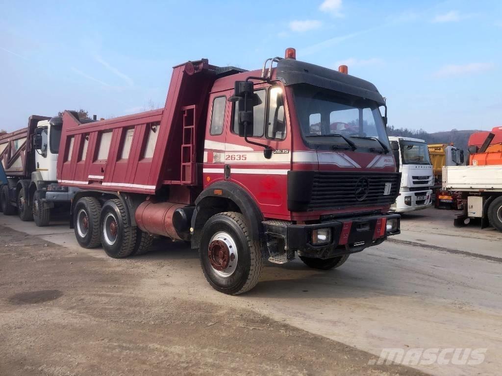 Mercedes-Benz 2635 Camion benne