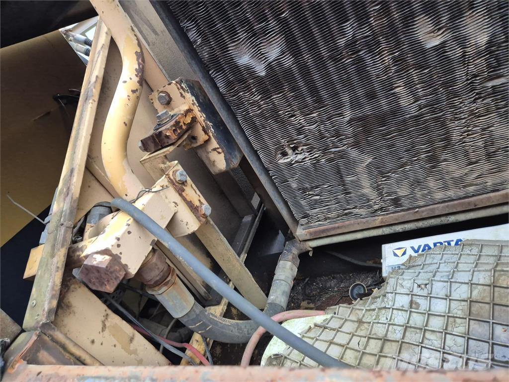 Komatsu PC180LC-3 Pelle sur chenilles