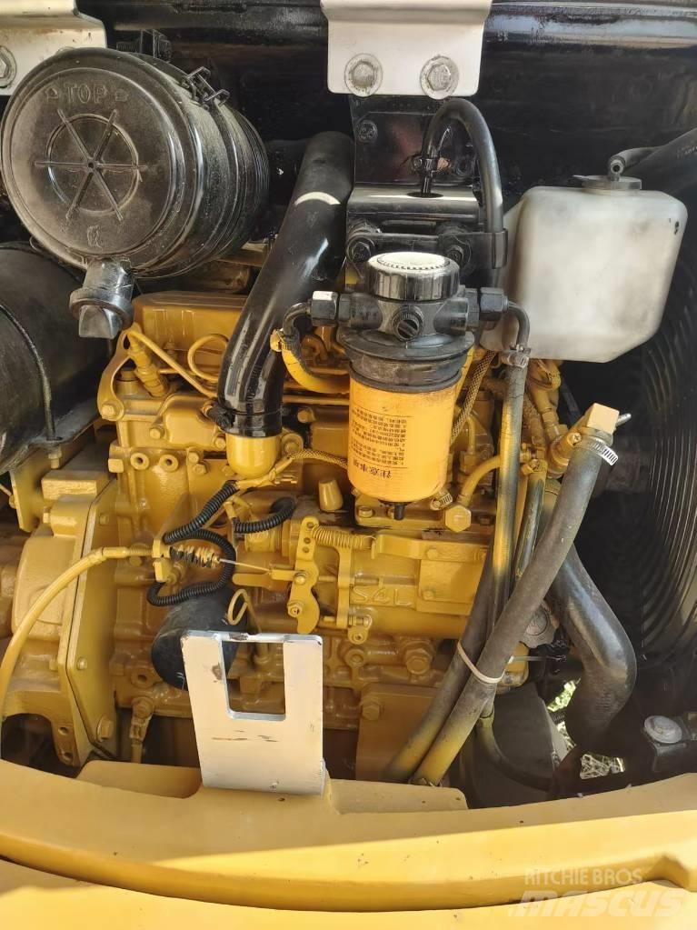 CAT 305 CR Mini pelle < 7t