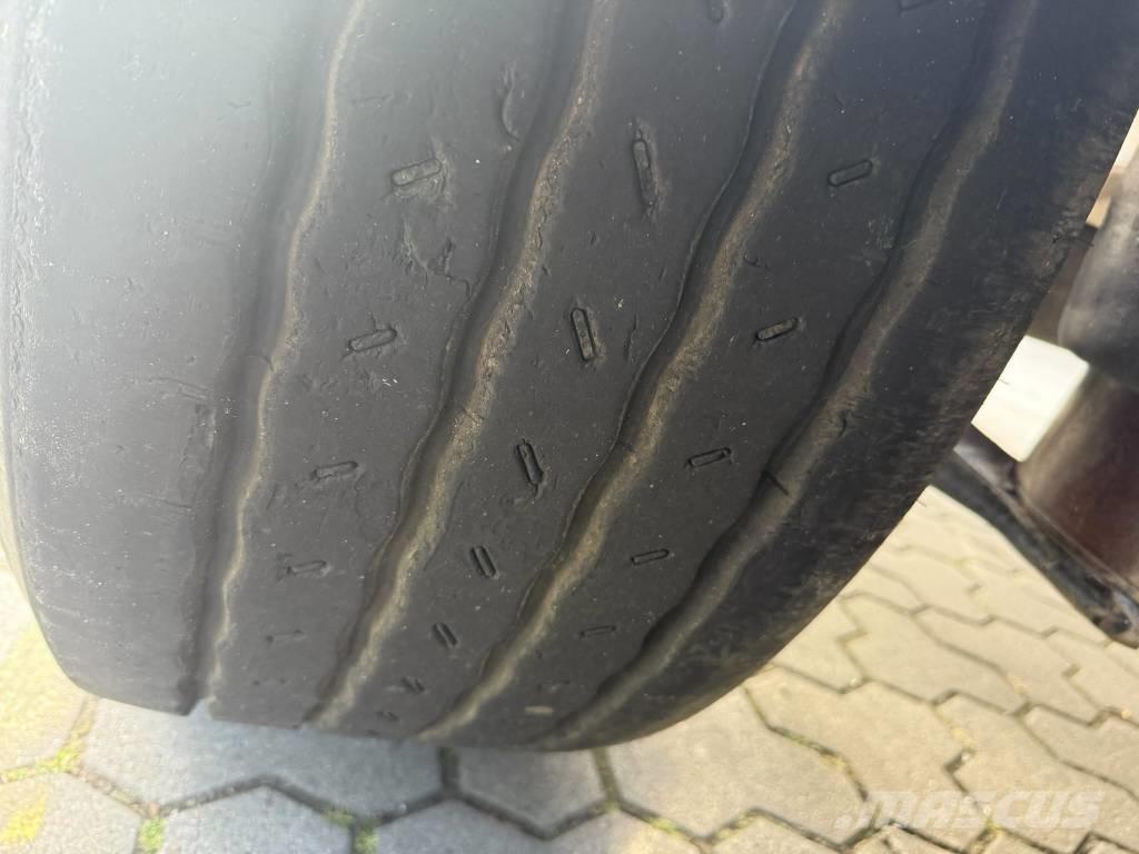 BEFA Sattel Anhänger Semi remorque grumière