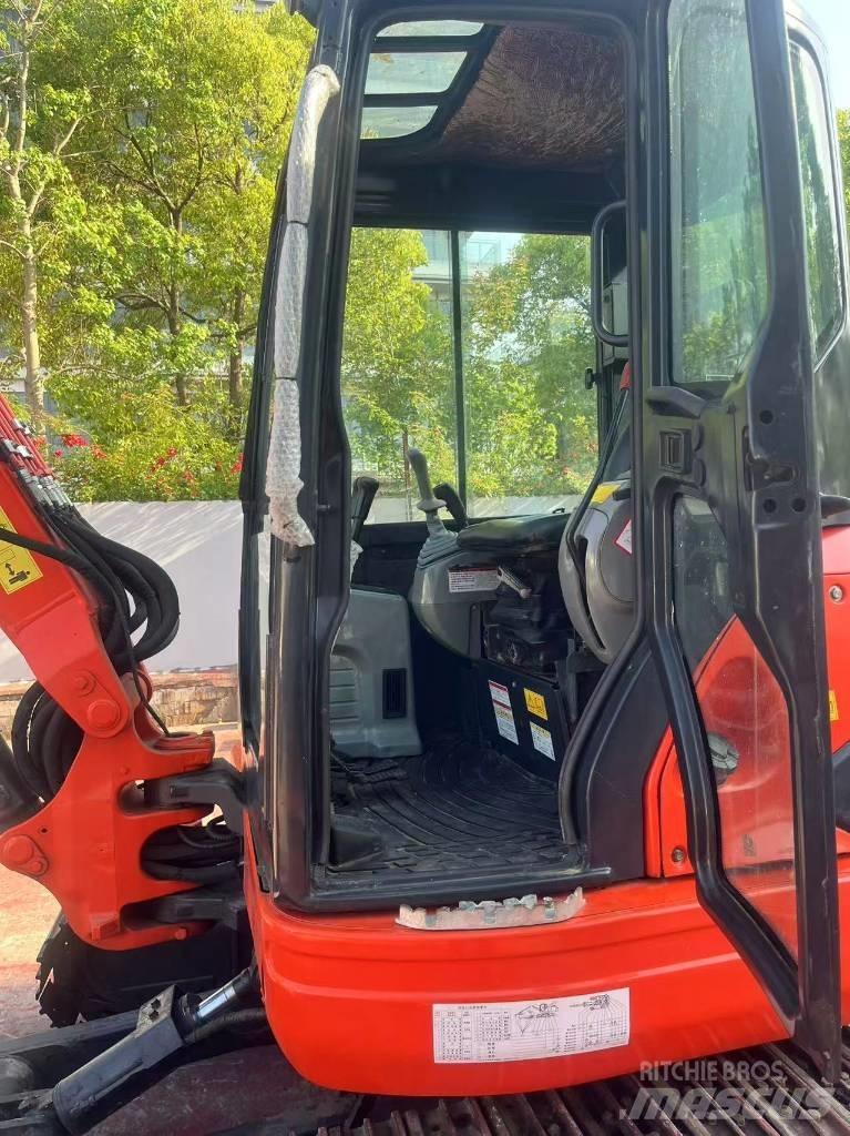 Kubota U 55 Mini pelle < 7t
