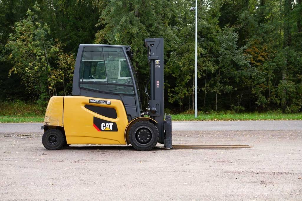 CAT EP 50 Chariots élévateurs électriques