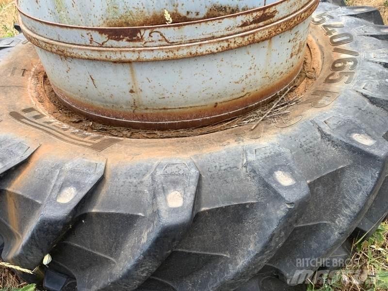 Pirelli 540/65R34 Agriculture - Autres