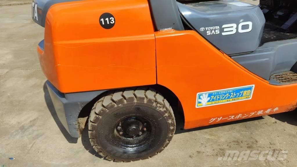 Toyota FD30 Chariots diesel