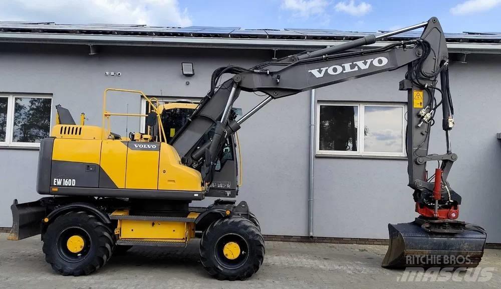 Volvo EW 160 D Pelle sur pneus