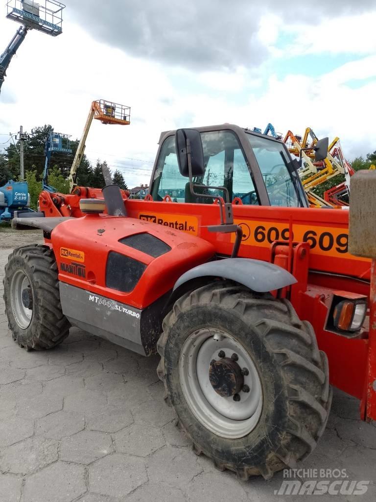 Manitou MT 1440 Chariot télescopique