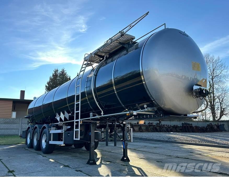 LAG 0-3-39T Semi remorque citerne