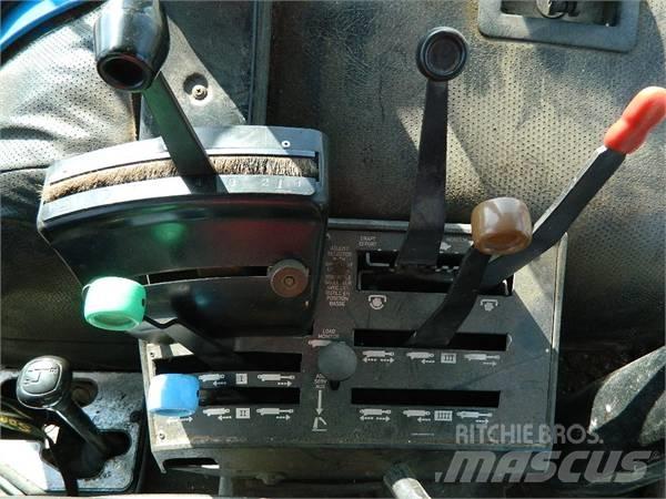 Ford 8210 Tracteur