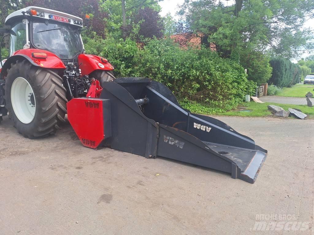  VDW 300 Dérouleuse, pailleuse