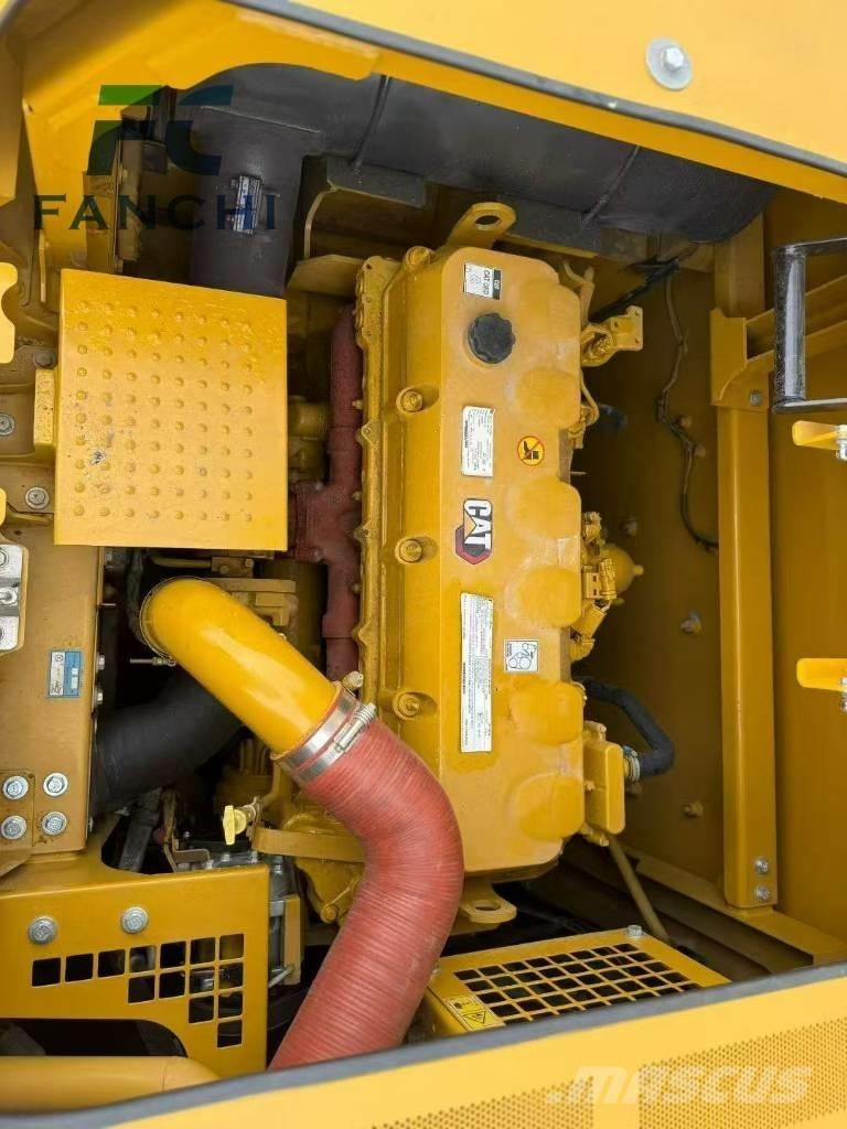 CAT 349 Pelle sur chenilles