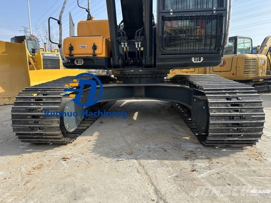 Hyundai R220LC-9S Pelle sur chenilles