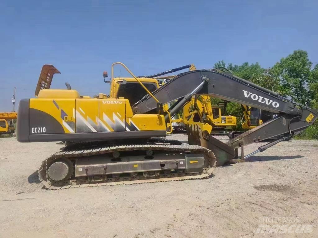 Volvo EC 210 Pelle sur chenilles