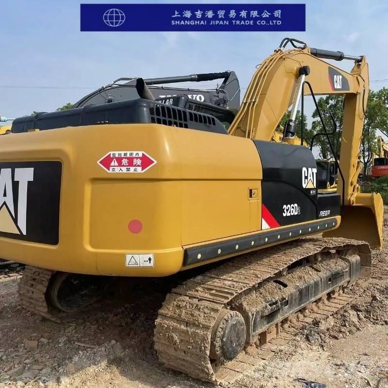 CAT 326 D Pelle sur chenilles