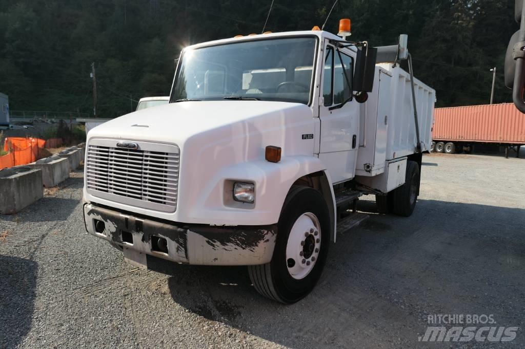 Freightliner FL 60 Camion benne