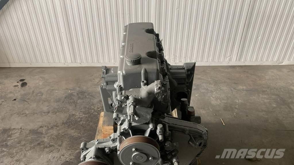 Liebherr D834 A7 Moteur