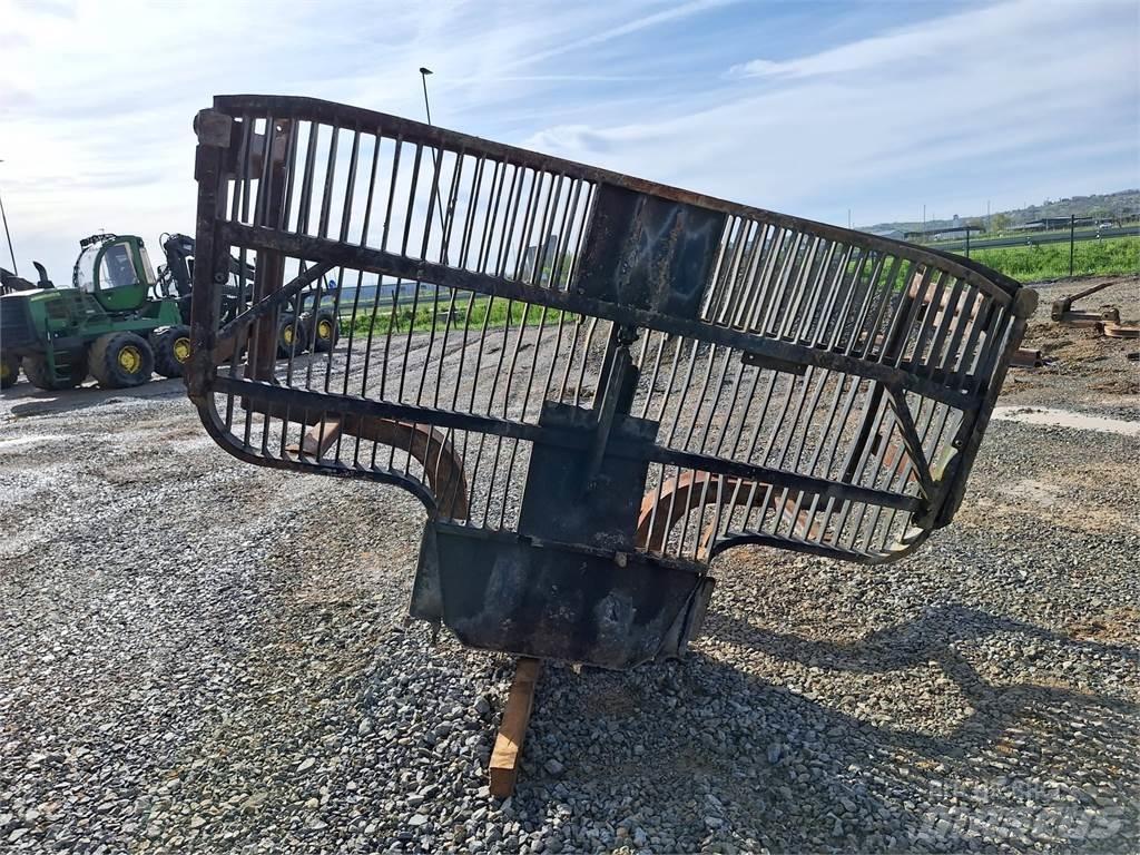 John Deere 1410D Autres accessoires pour matériel forestier