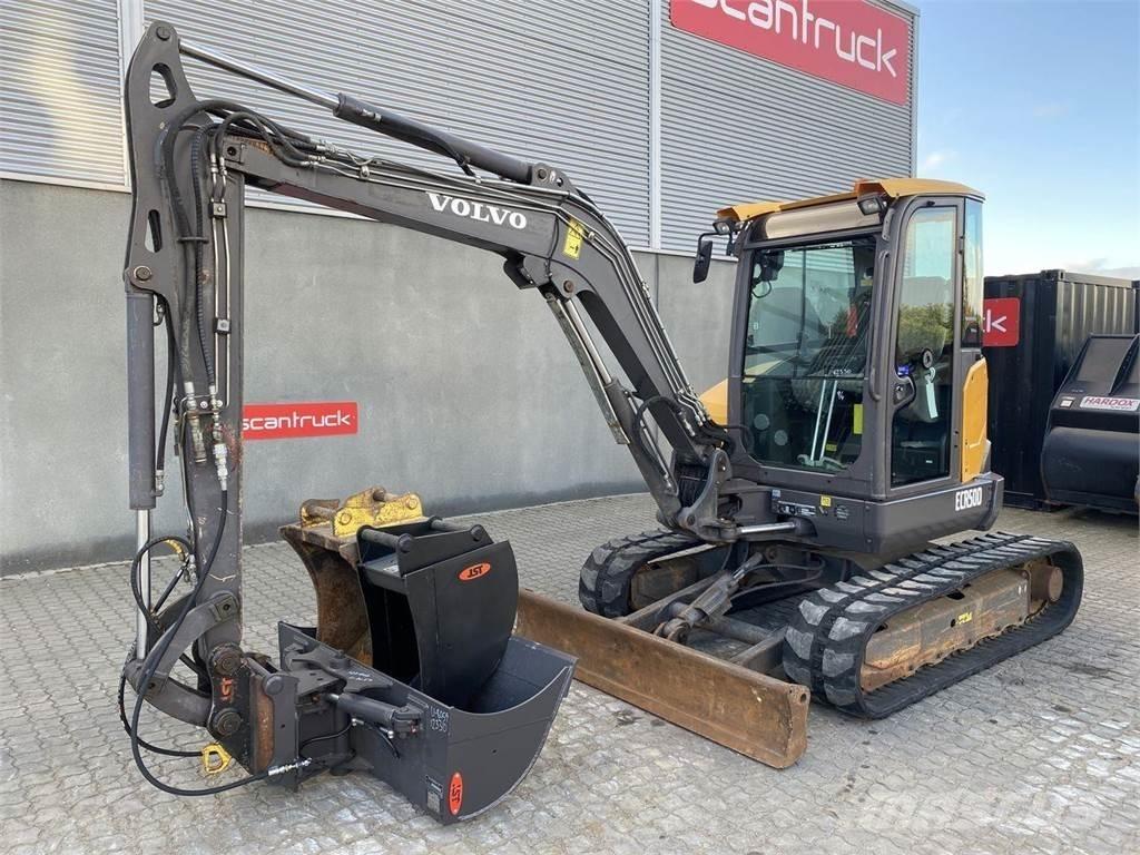 Volvo ECR50 Pelle sur pneus