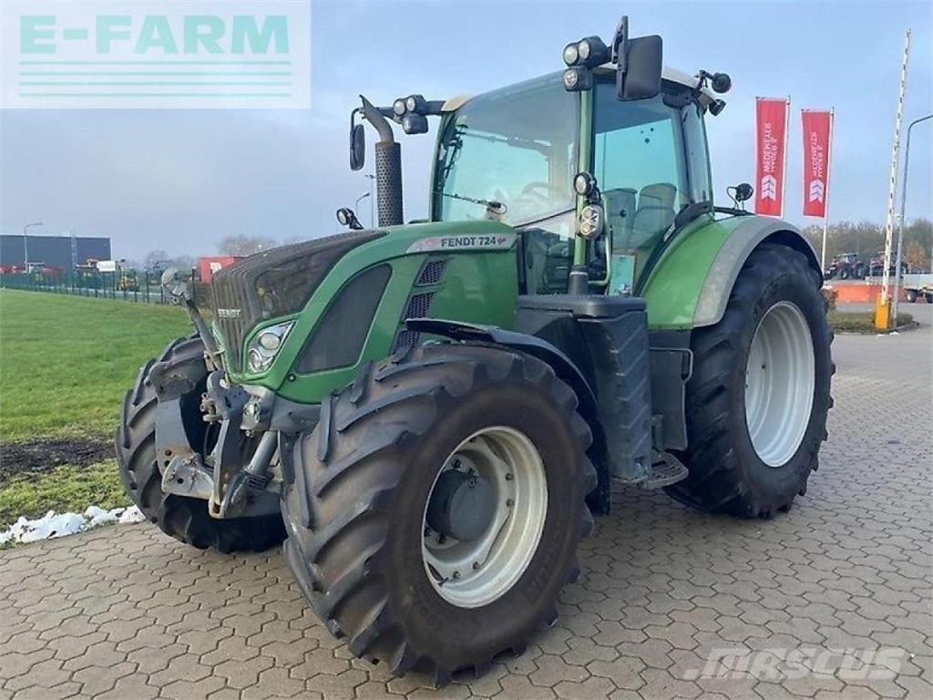 Fendt 724 profi Tracteur