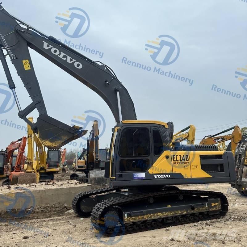 Volvo EC 240 D Pelle sur chenilles