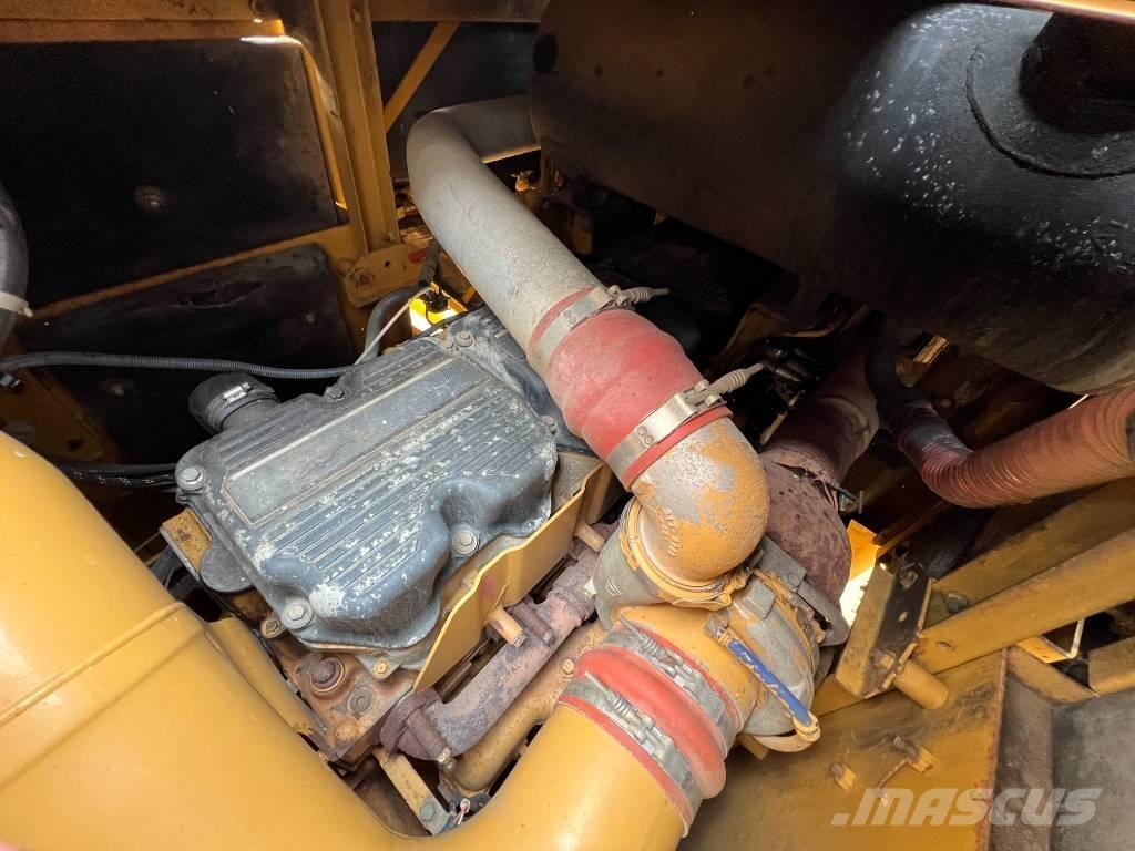 CAT 824H Bouteurs sur roues