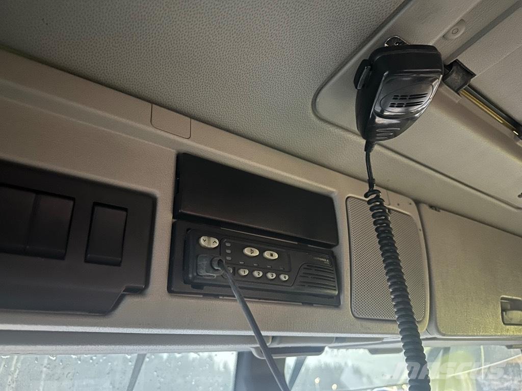 Volvo FM11 370 Camion ampliroll