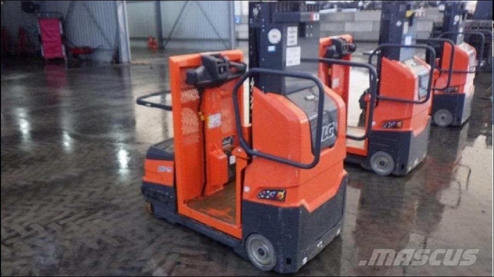 JLG DSP-M Préparateur de commande haute levée