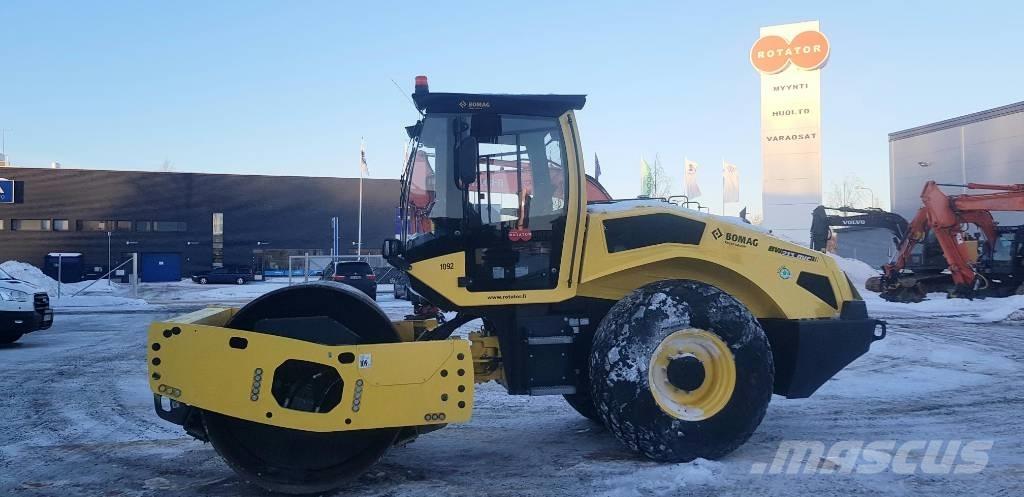 Bomag BW213 BVC-5 Compacteur de sol