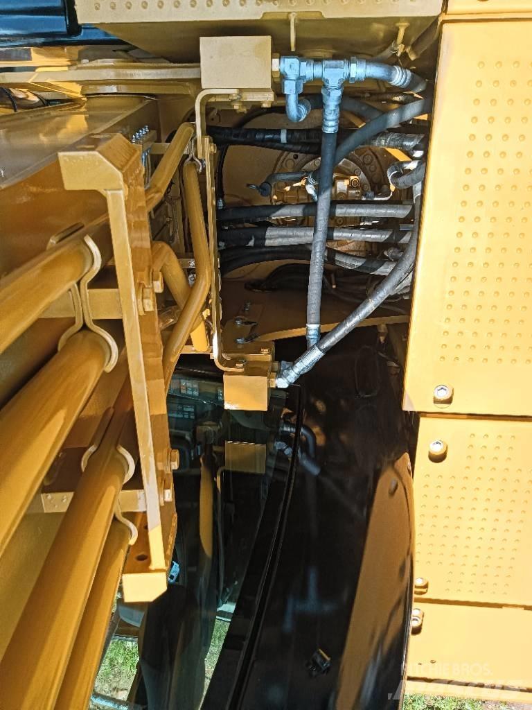 CAT 315 D2GC Pelle sur chenilles