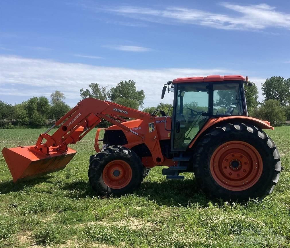 Kubota M 135 X Tracteur