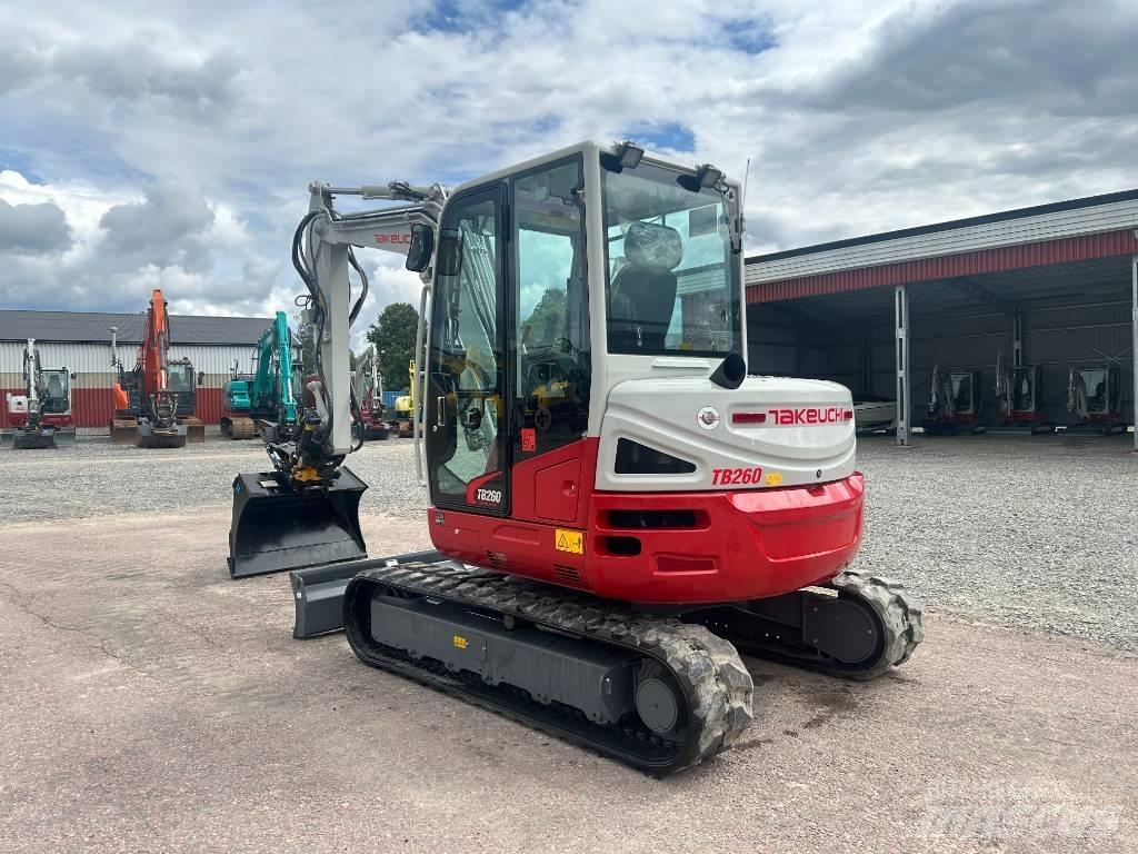 Takeuchi TB260 Mini pelle < 7t