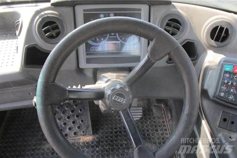 Bell B20E 6X4 Tombereau articulé