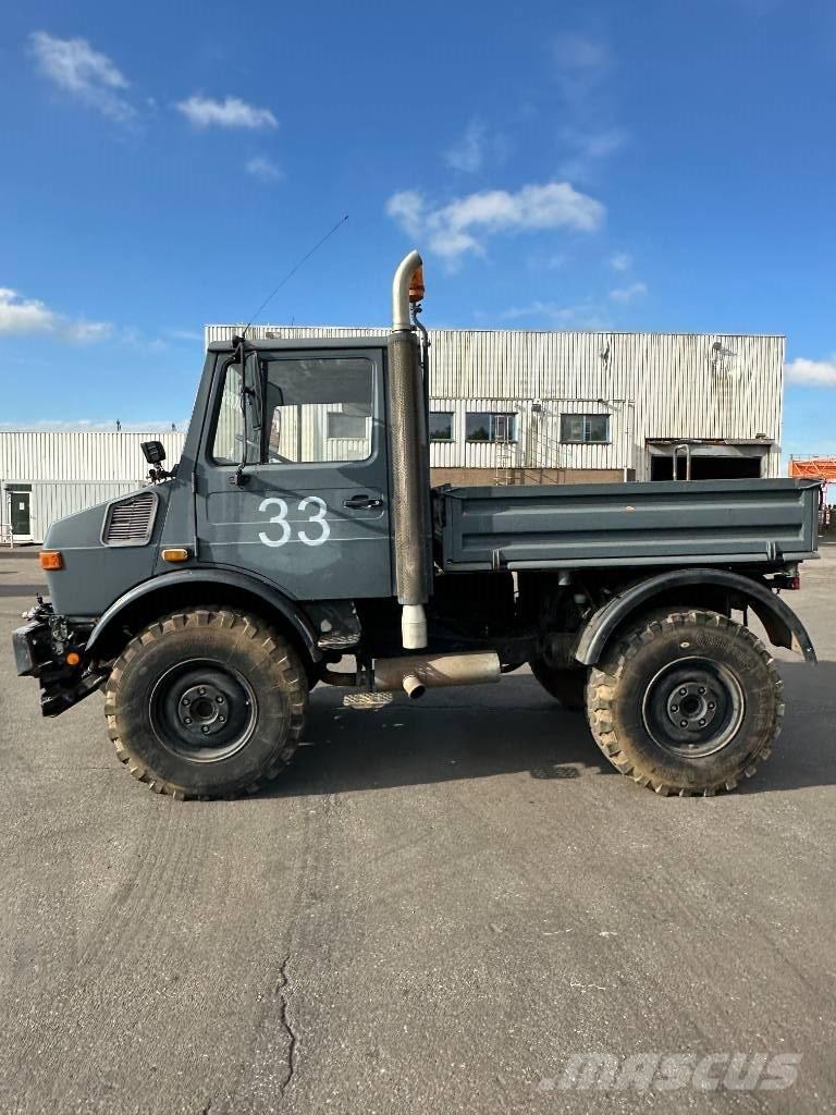 Unimog U 1400 Tracteur routier