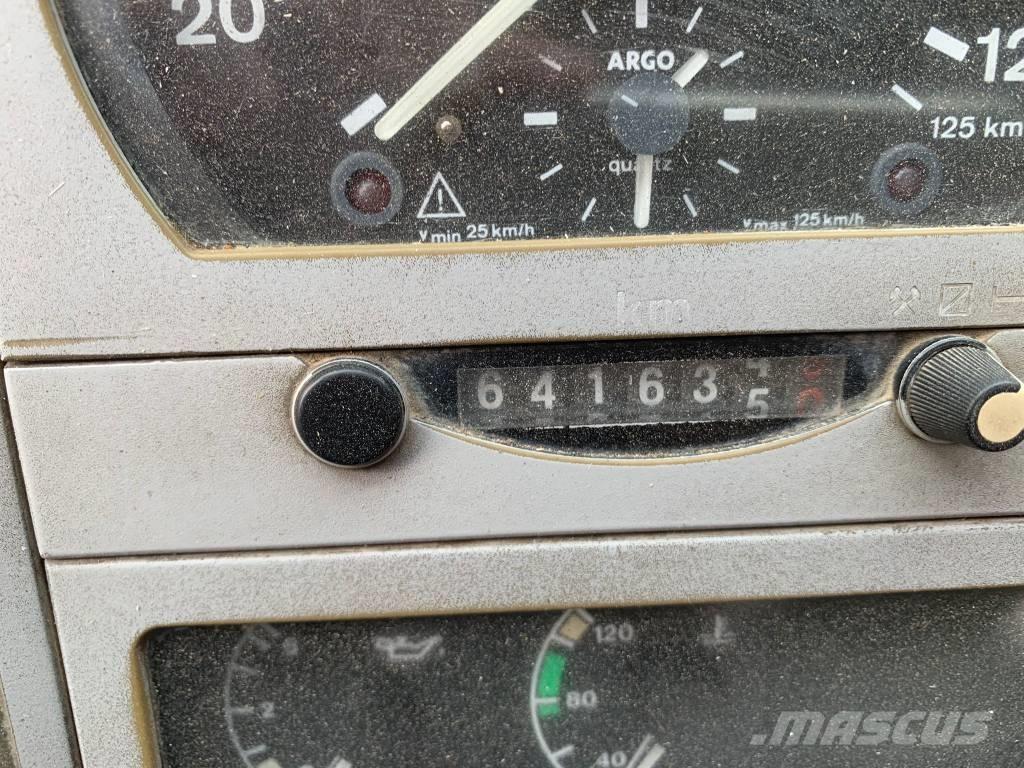 MAN 18.246 Camion benne