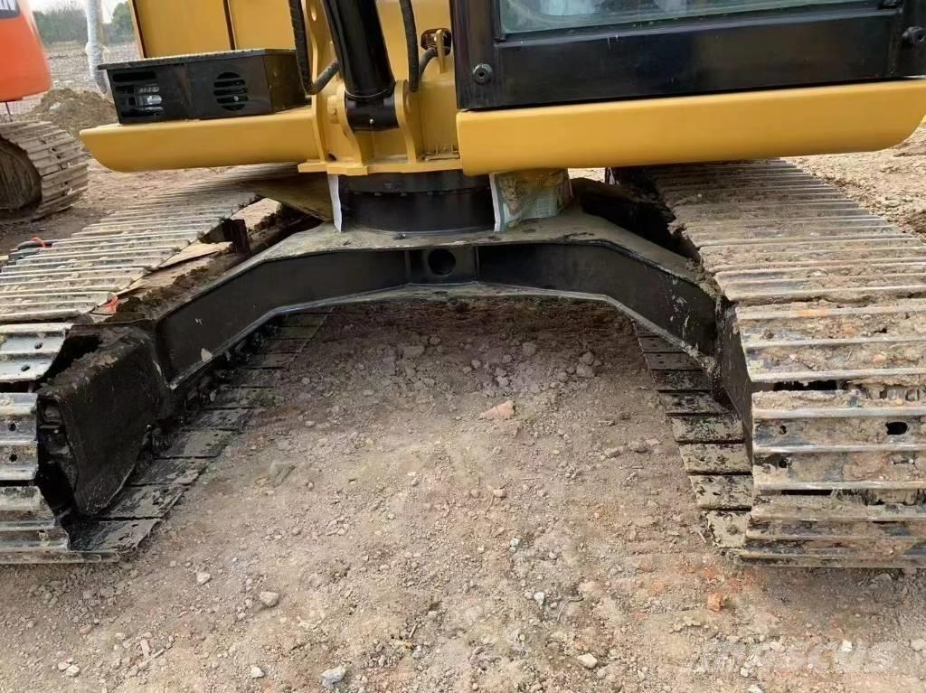 CAT 307 E Pelle sur chenilles
