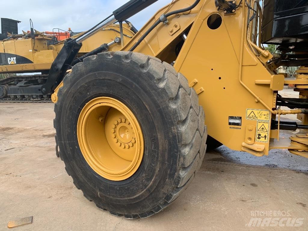 CAT 924 H Chargeuse sur pneus