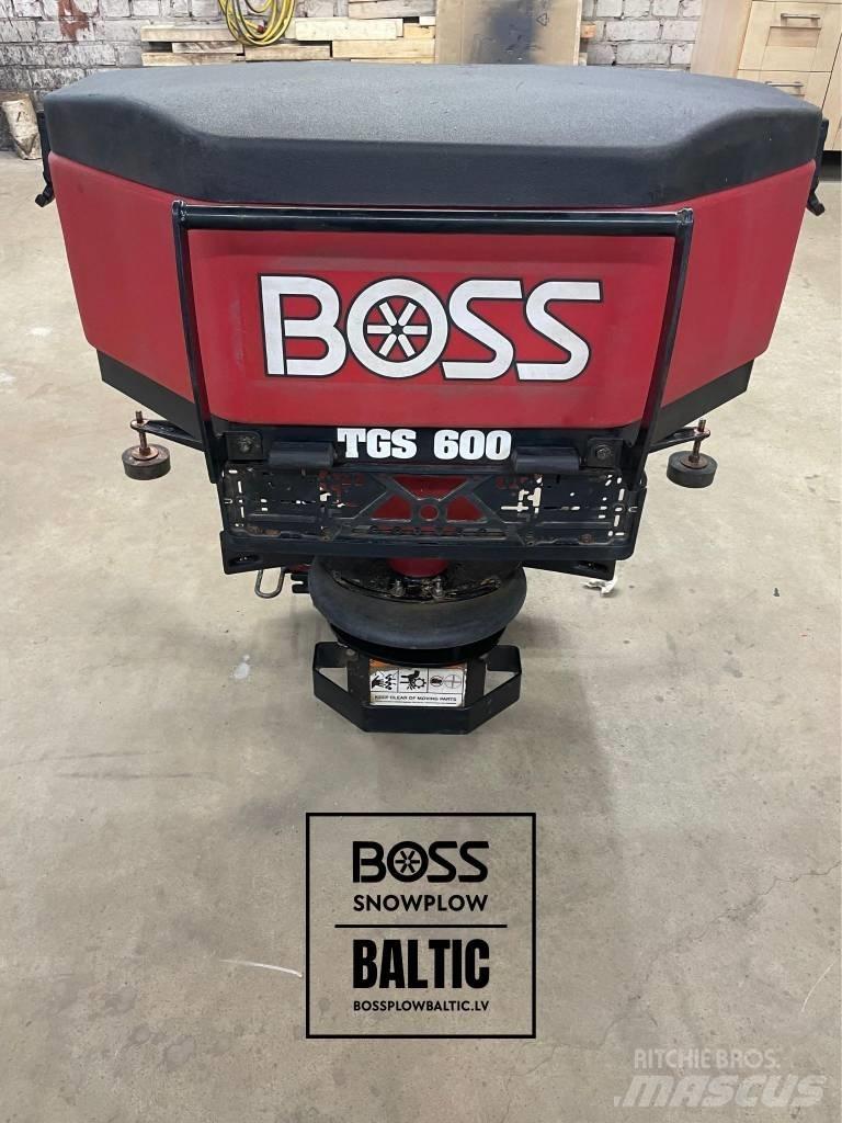 Boss TGS 600 Sableuse et saleuse