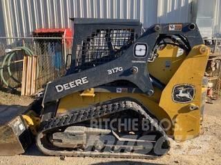 John Deere 317G Chargeuse compacte