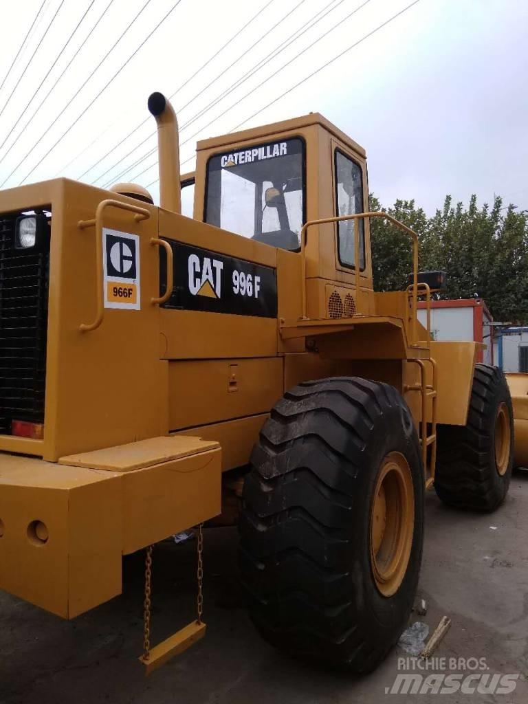 CAT 966F Chargeuse sur pneus